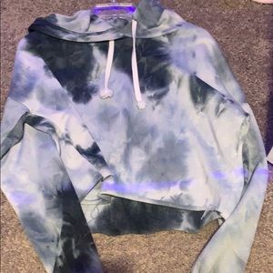 cropped tie dye hoodie